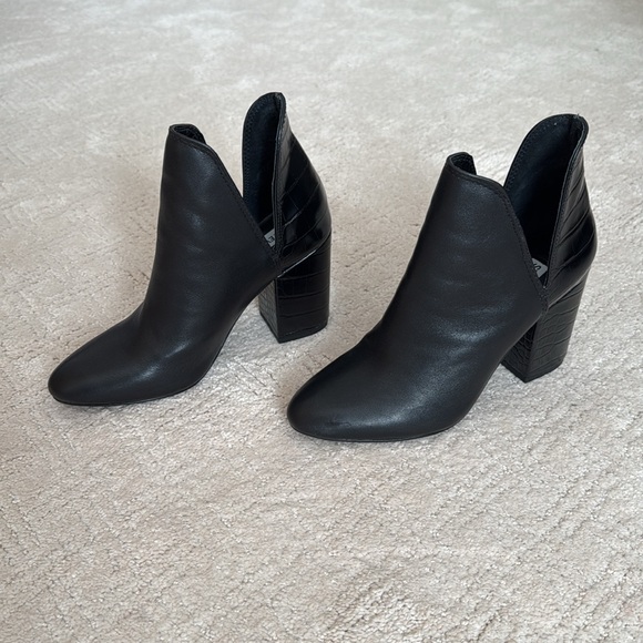 Brand new Black bootie, Perfect for fall! - Picture 2 of 6